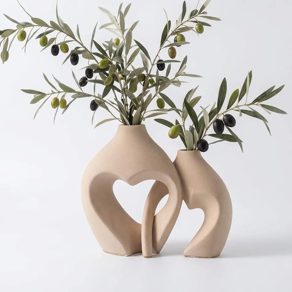 Zormon Heart Shaped Ceramic Vase Set | Nordic Decorative Vases